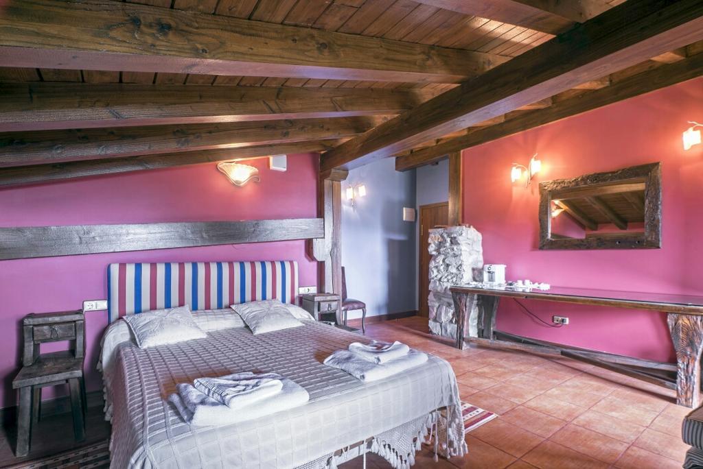 Hotel Rural Mane Mallavia Bagian luar foto